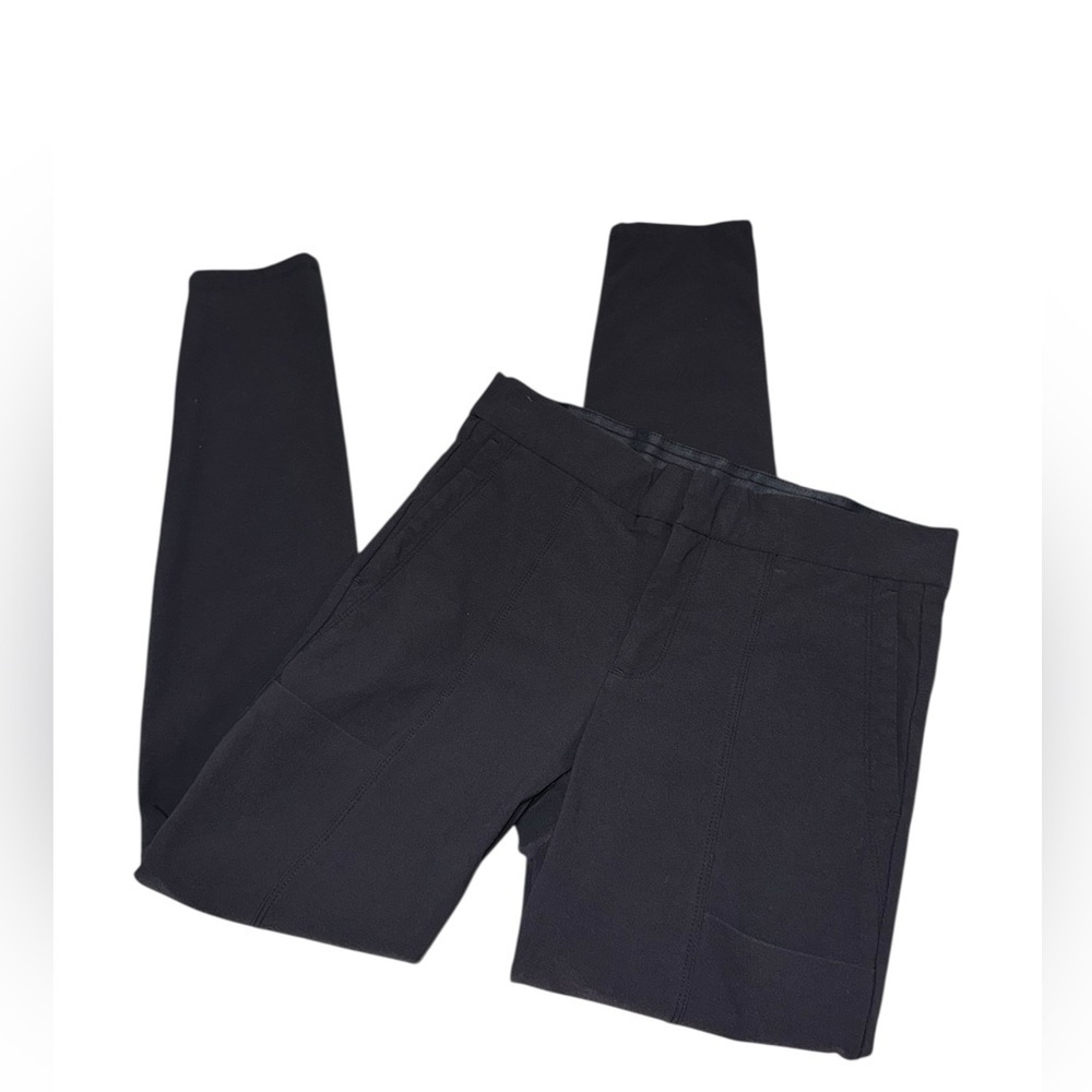 Athleta Black Pants Sleek Straight-Leg Design RN 54023